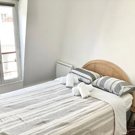 شقة Sunny, Calm With View And Balcony *